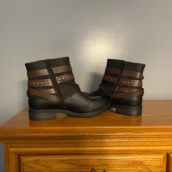 Global Win Booties - Picture 3 of 5